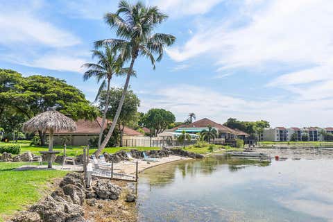 Tiny photo for 116 Lake Emerald Drive #403, Oakland Park, FL 33309 (MLS # B26006646)