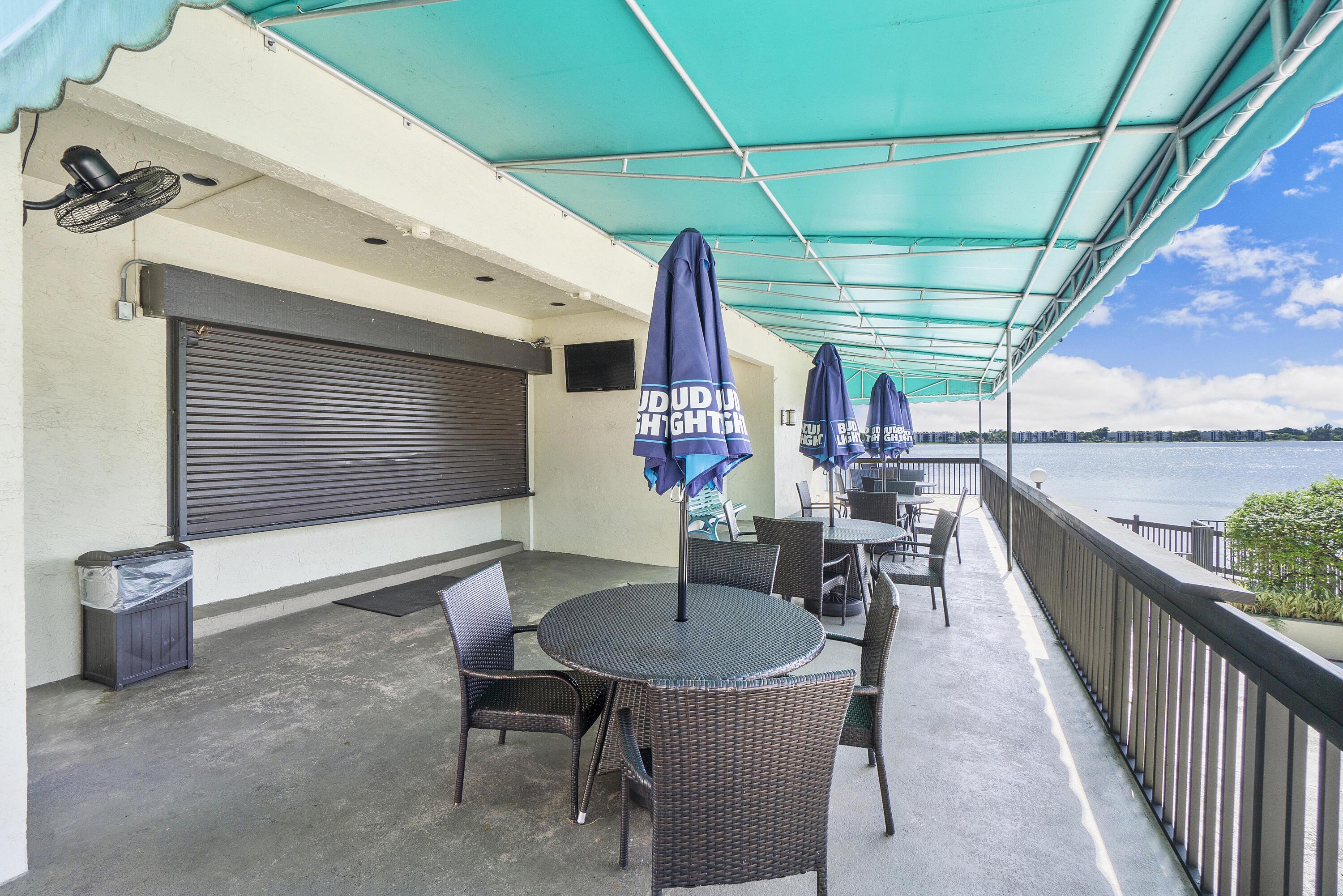 LAKE EMERALD CONDOMINIUM NO SIX - Residential