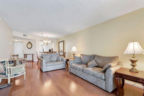 116 Lake Emerald Drive 403 Oakland Park FL 33309