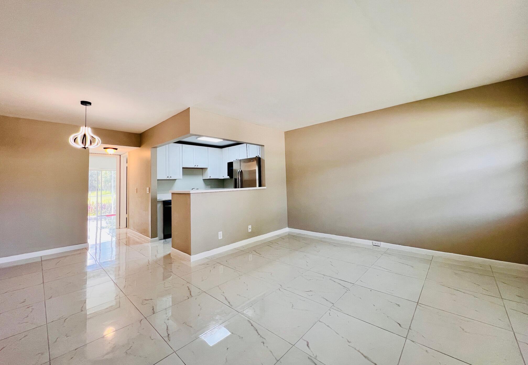 246 Northampton M