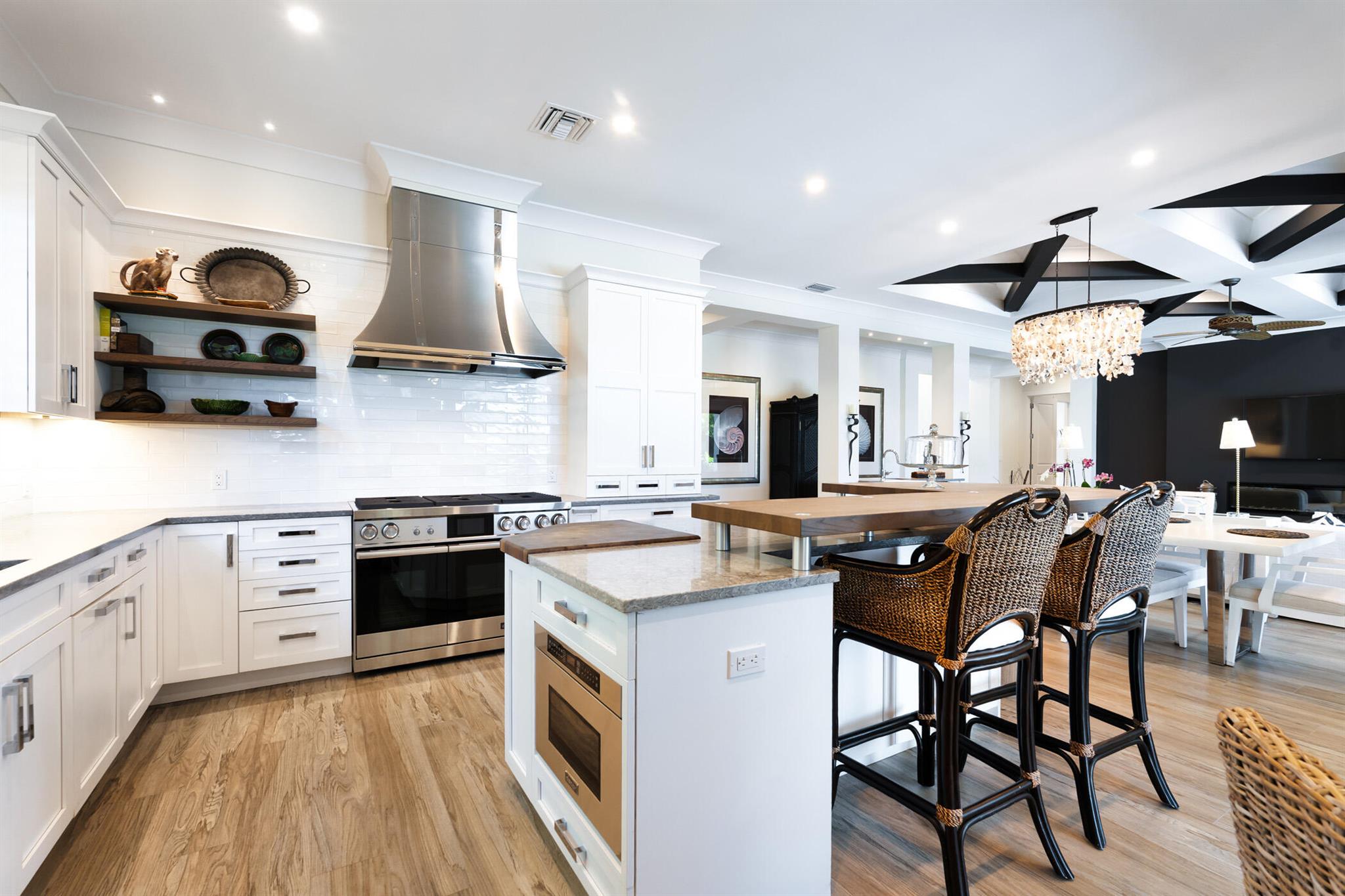 2360 Grand Harbor Reserve Square