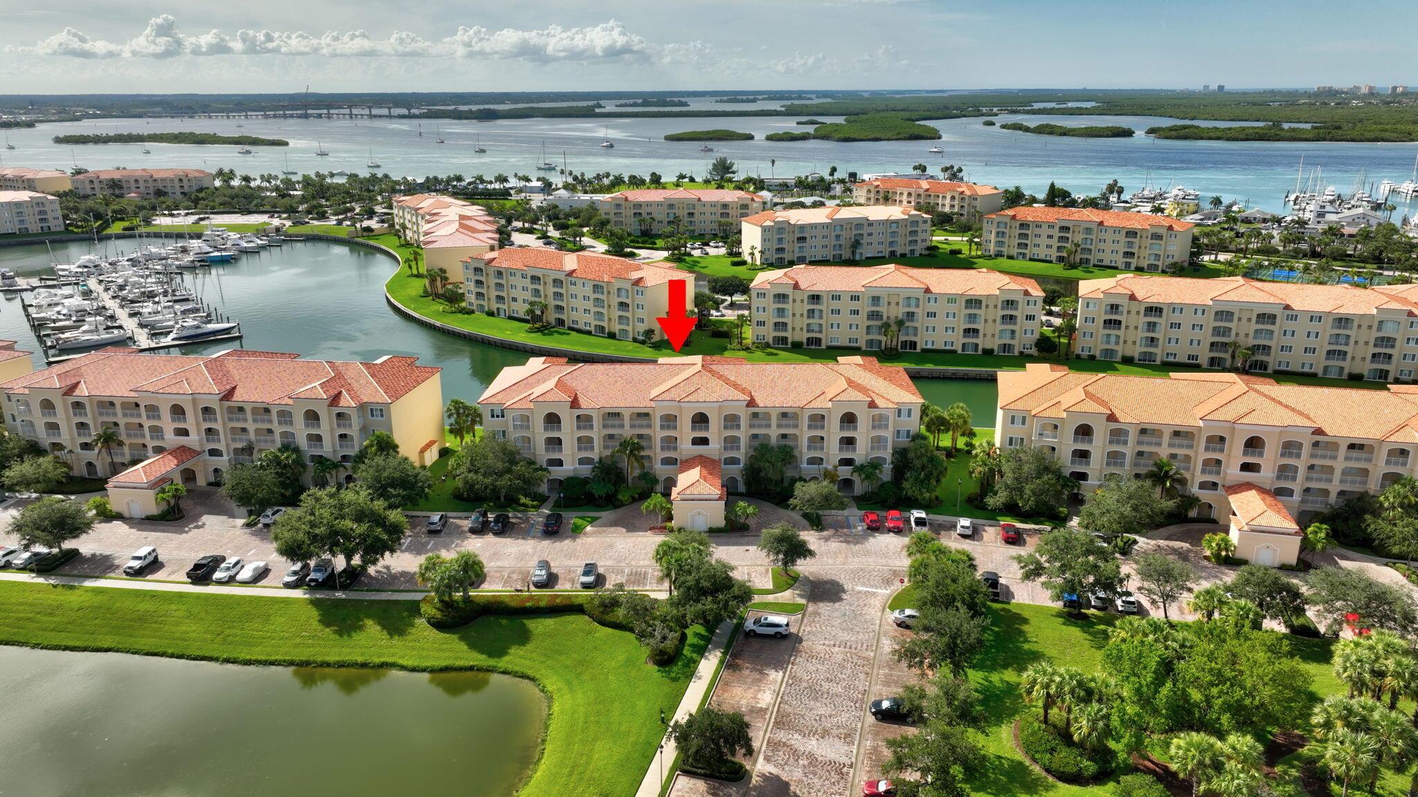 HARBOUR ISLE AT HUTCHINSO - Residential