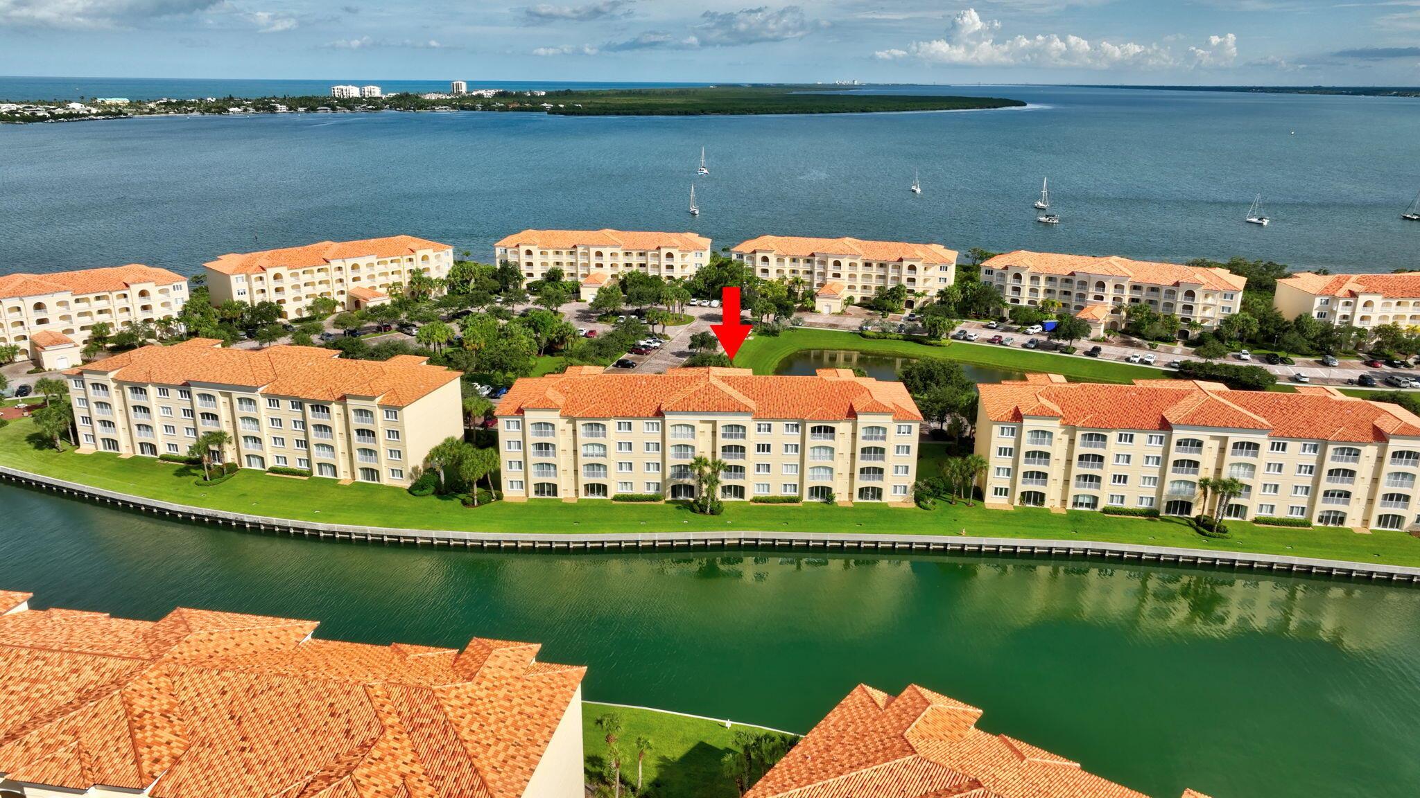 HARBOUR ISLE AT HUTCHINSO - Residential