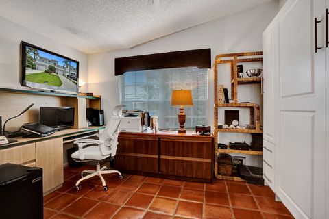 Tiny photo for 10303 N Andover Coach Lane #B1, Lake Worth, FL 33449 (MLS # R11166939)