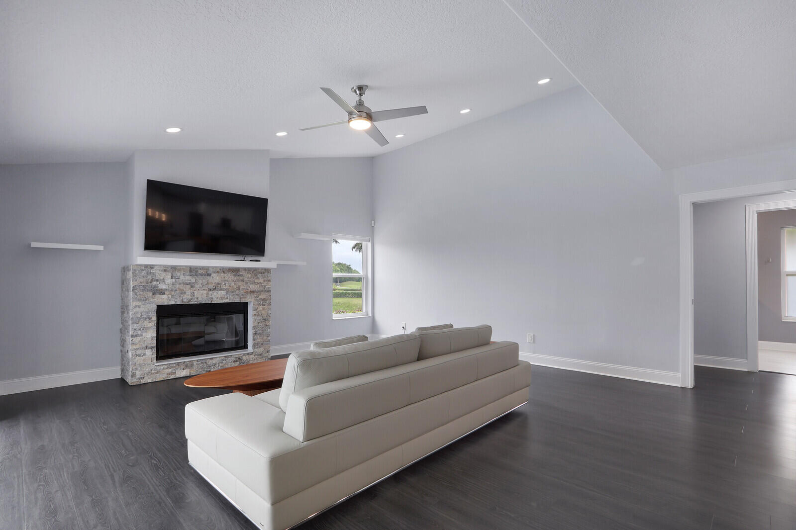 PGA RESORT COMMUNITY 2 - Residential