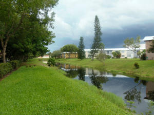 PINES OF BOCA BARWOOD CONDO
''Segovia Square'' - Residential