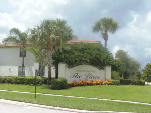 PINES OF BOCA BARWOOD CONDO
''Segovia Square'' - Residential