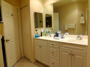 PINES OF BOCA BARWOOD CONDO
''Segovia Square'' - Residential