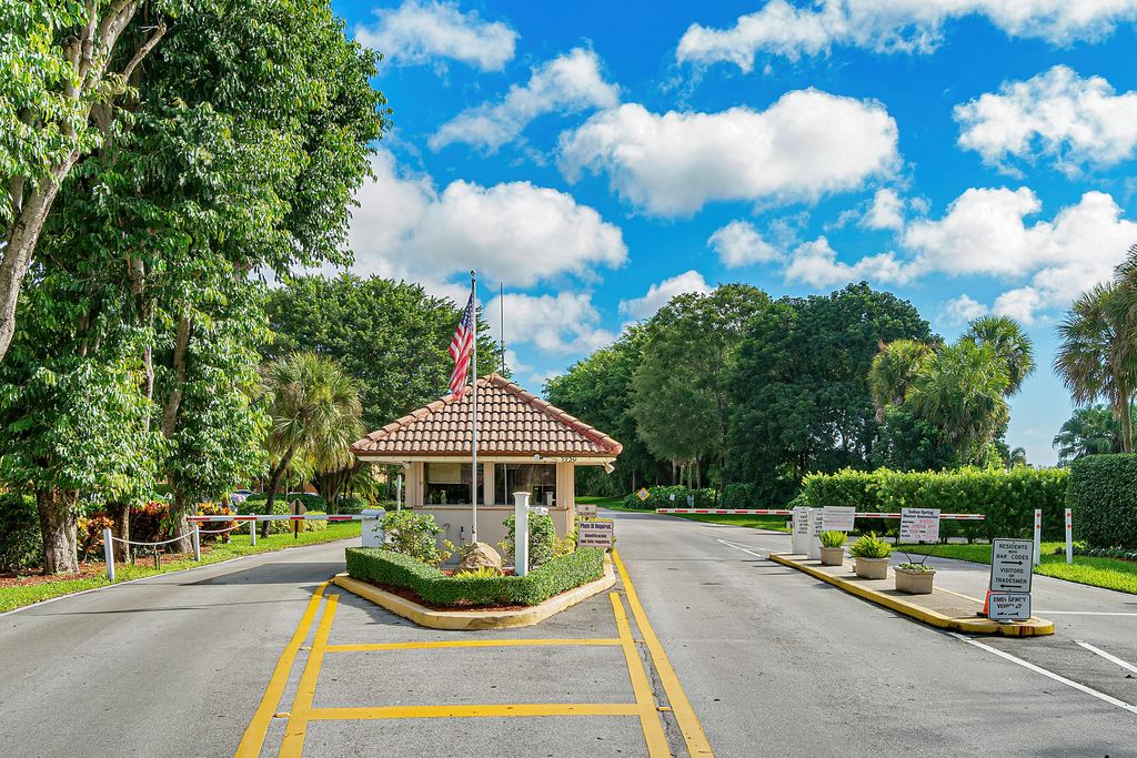 Photo of 11255 Green Lake Drive #203, Boynton Beach, FL 33437 (MLS # R11083398)