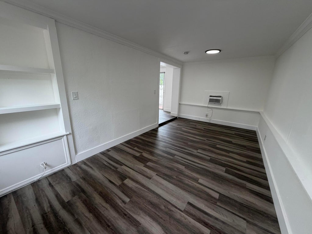 Photo of 844 NE 17TH Way #1, Fort Lauderdale, FL 33304 (MLS # B26081407)