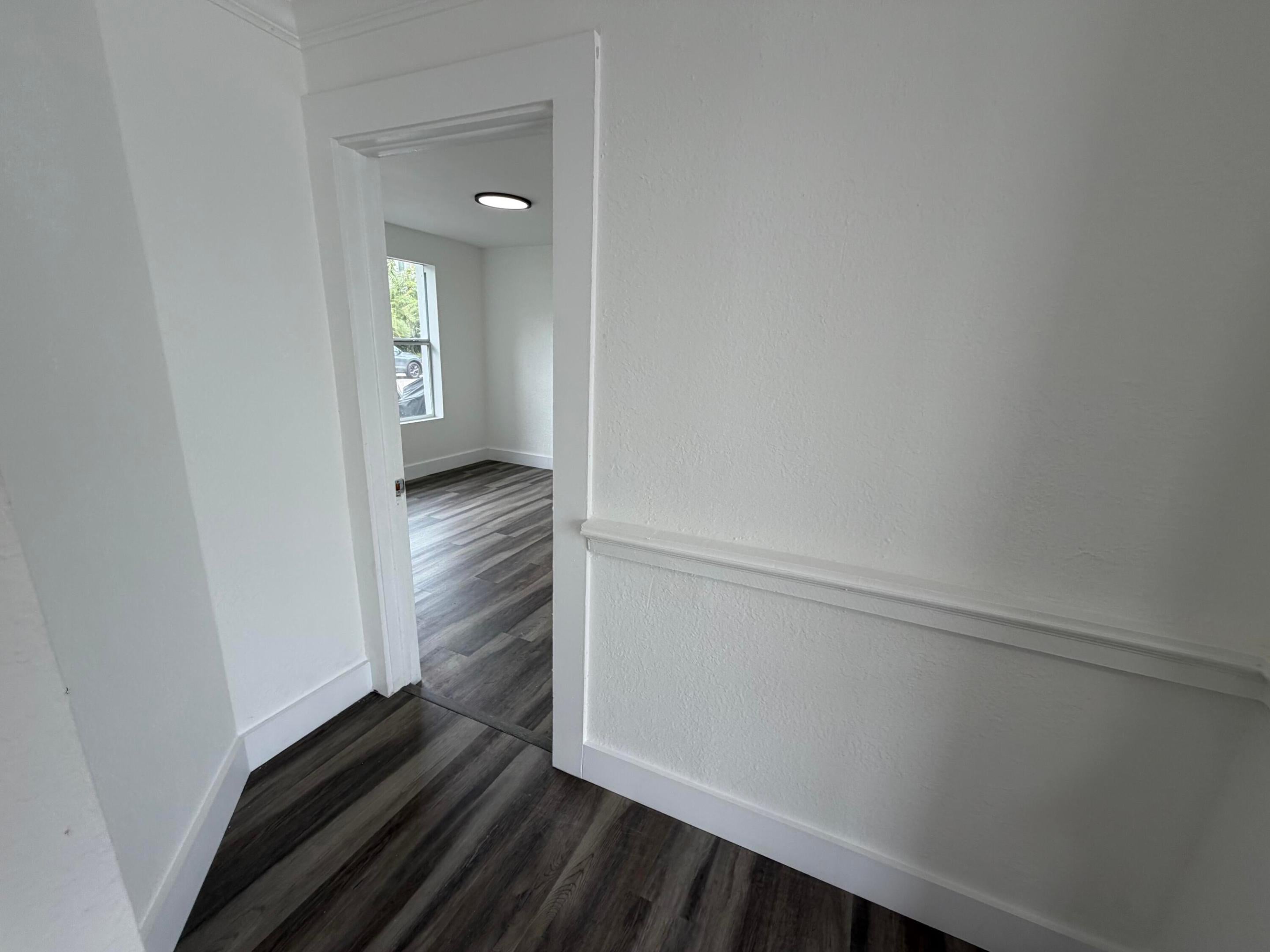 844 NE 17TH Way 1