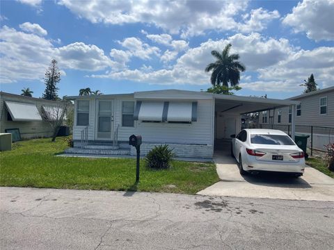 1711 SW 84th Ave Davie FL 33324