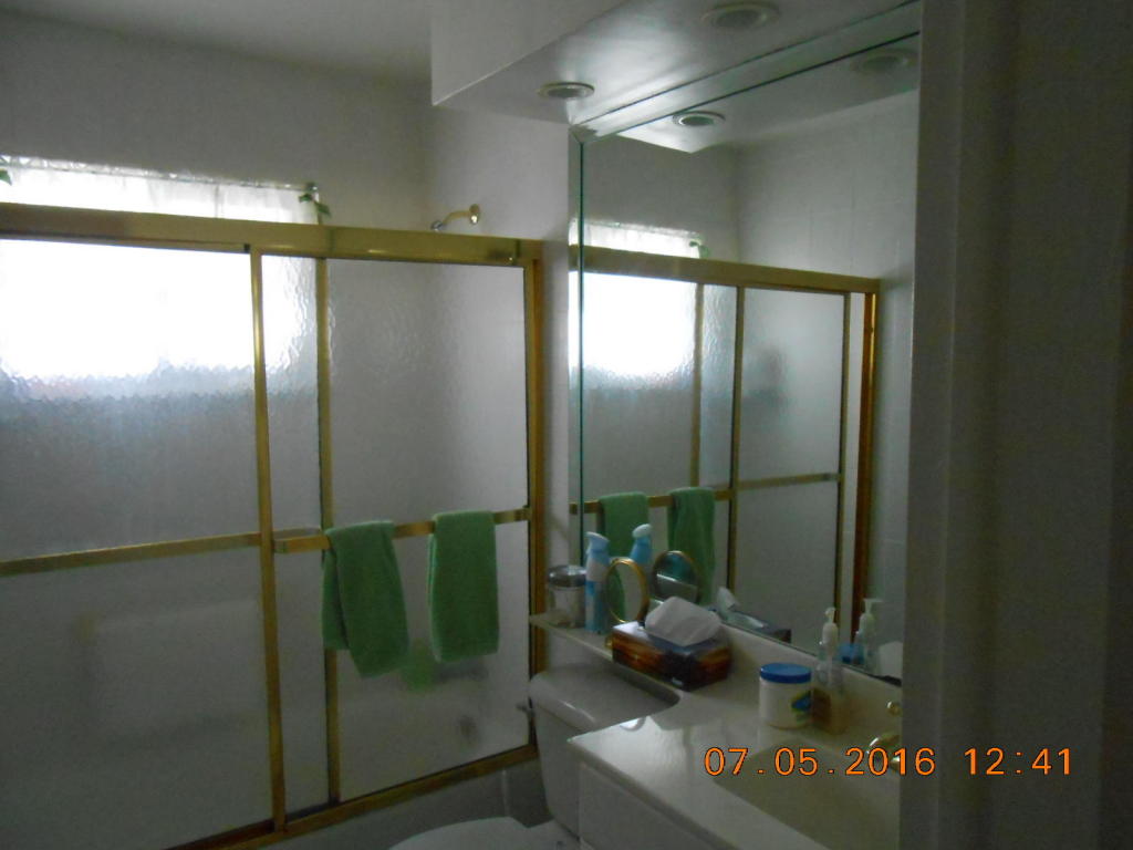 LEISUREVILLE THIRD SEC - Residential Lease