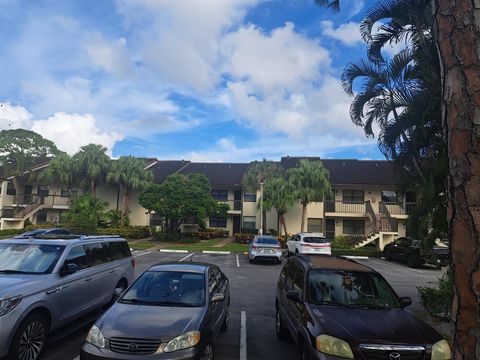 A home in Lake Worth