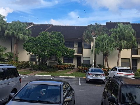 A home in Lake Worth