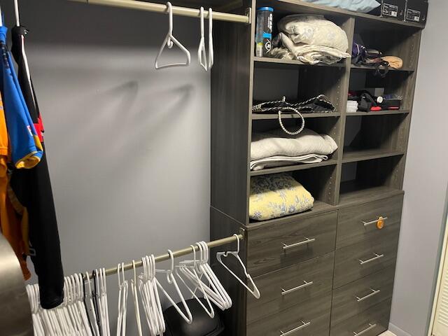 GOLDEN LAKES VILLAGE CONDO 1 THRU 13-A - Residential