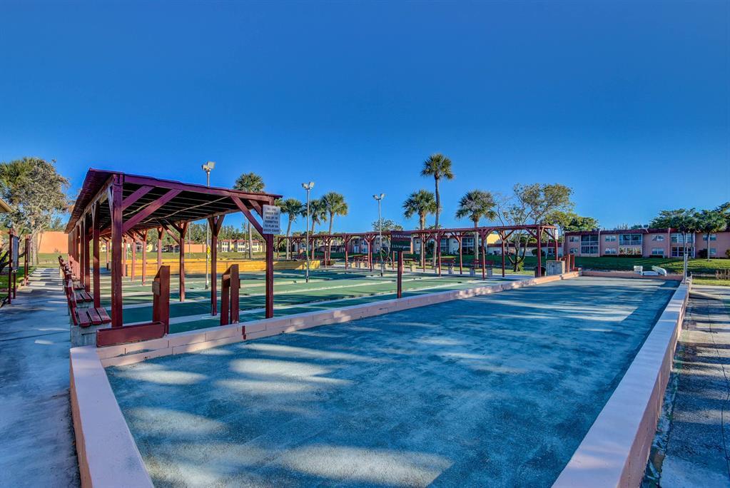 GOLDEN LAKES VILLAGE CONDO 1 THRU 13-A - Residential