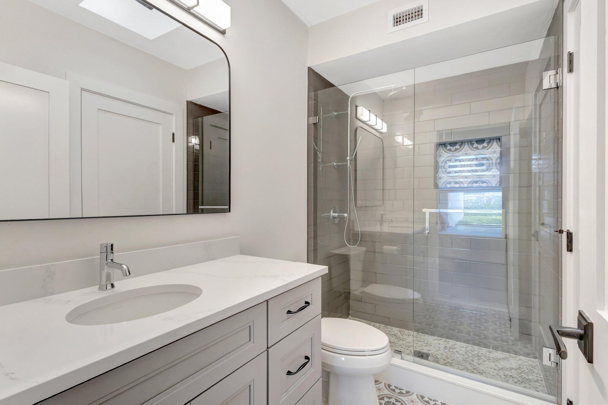 IBIS GOLF AND COUNTRY CLUB 5 - Residential Lease