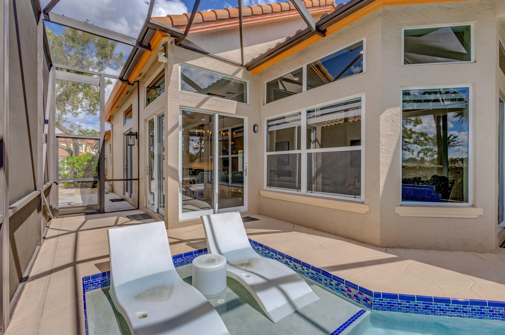 IBIS GOLF AND COUNTRY CLUB 5 - Residential Lease