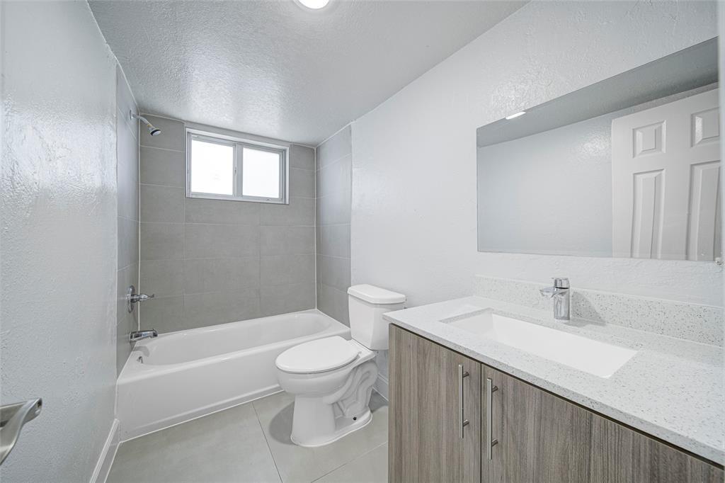 **1ST MONTH & $0 DEPOSIT TO MOVE-IN!**. 1 bedroom, 1 bathroom unit available for IMMEDIATE occupancy in the Prestige Place Community. Property & unit features include Central AC, newer flooring, updated kitchen & cabinetry, newer appliances, large bedroom closet with ample space and spacious living room. Easy access to major highways. Utilities include water/trash, sewer & parking & WIFI. **EASY TO SHOW on LOCKBOX** Schedule through SHOWING TIME** Income minimum of 2.5 times monthly rent. $85 application fee per tenant. See documents required in Broker Remarks. Housing Vouchers welcome.