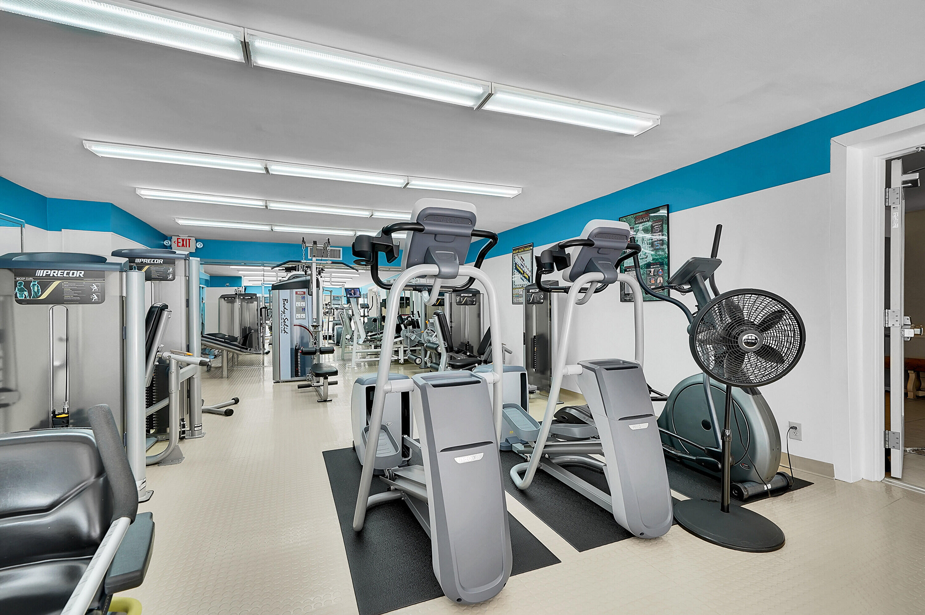 GALLEON CONDO - Residential