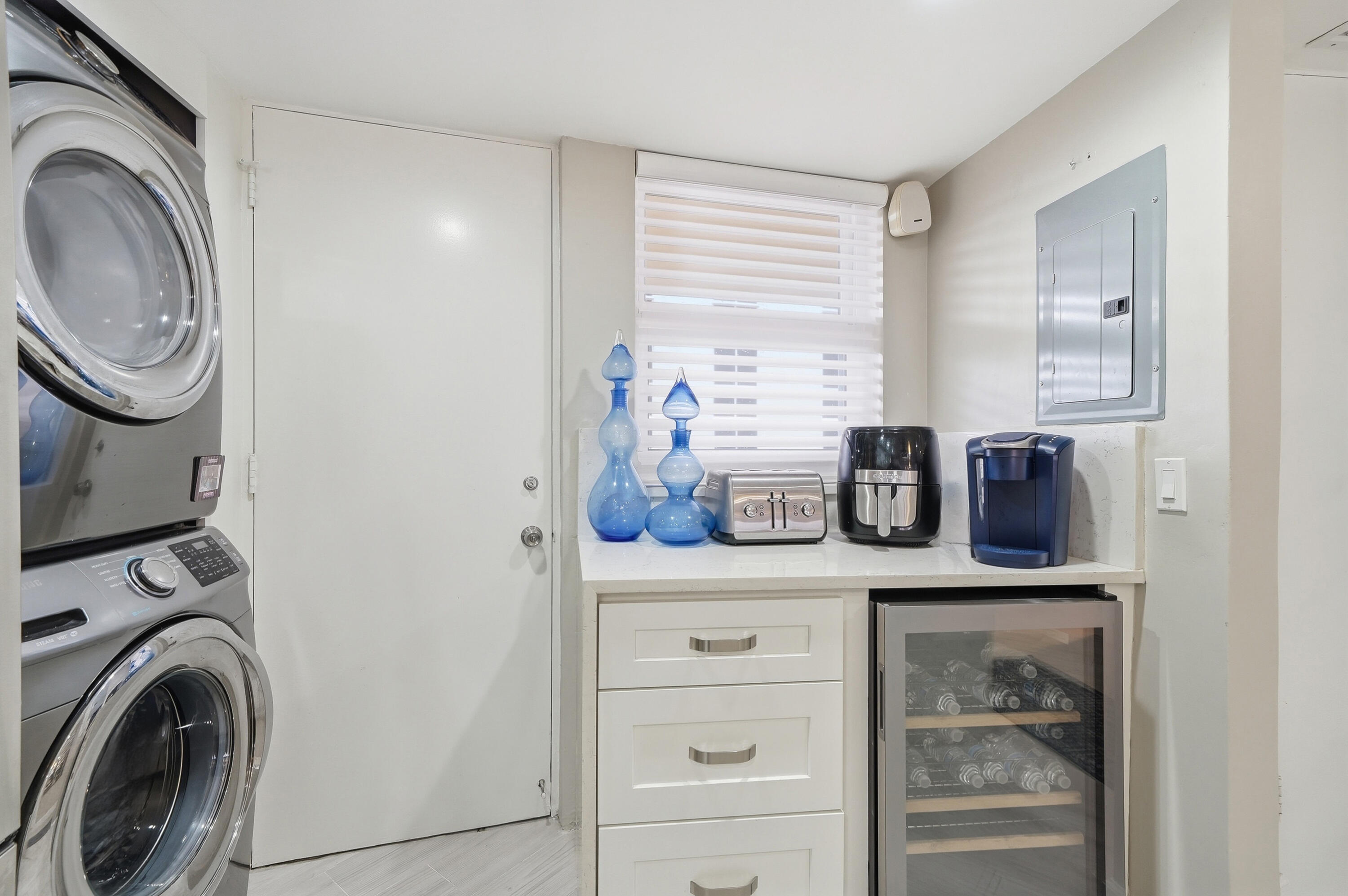 GALLEON CONDO - Residential