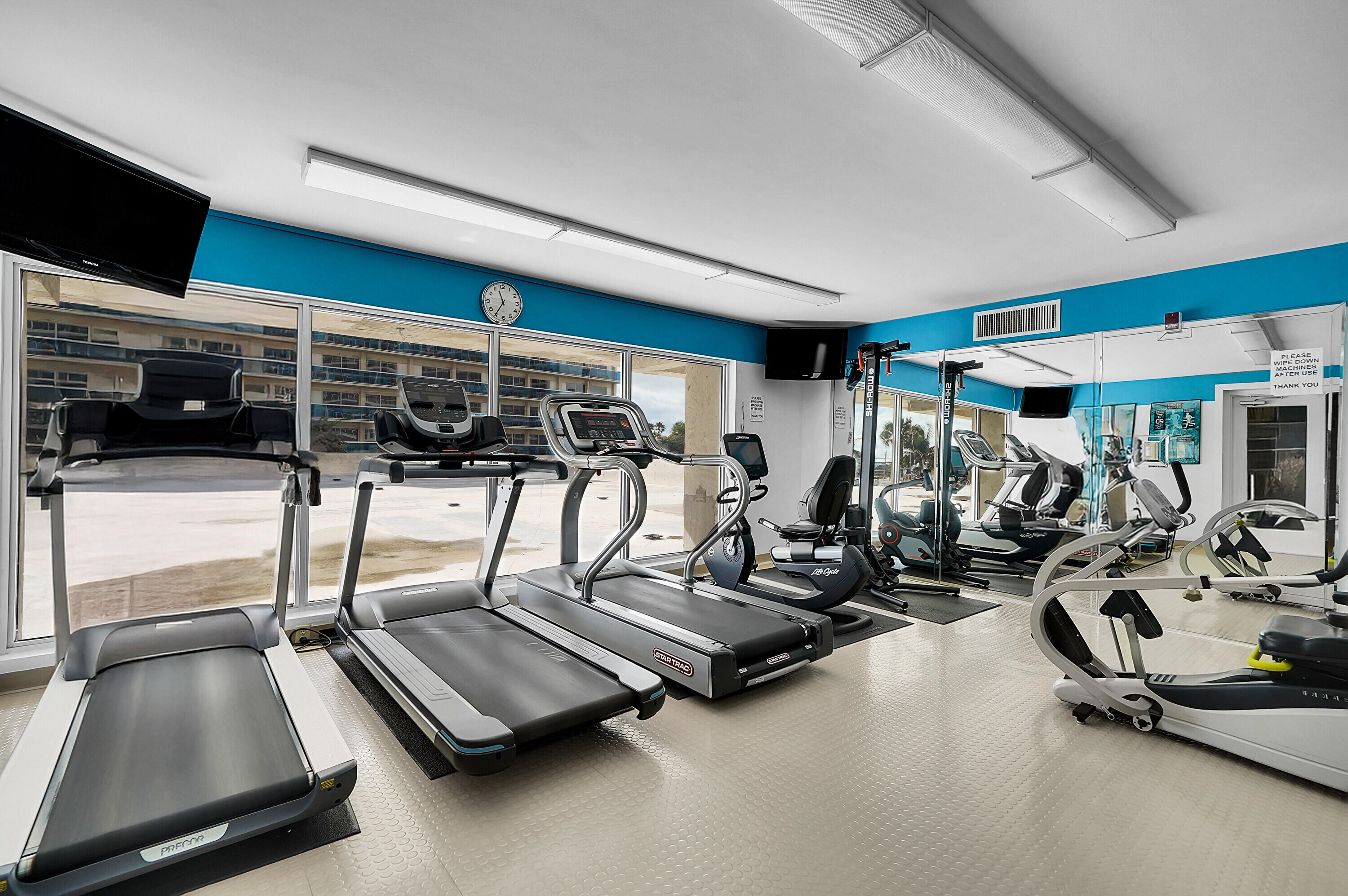 GALLEON CONDO - Residential