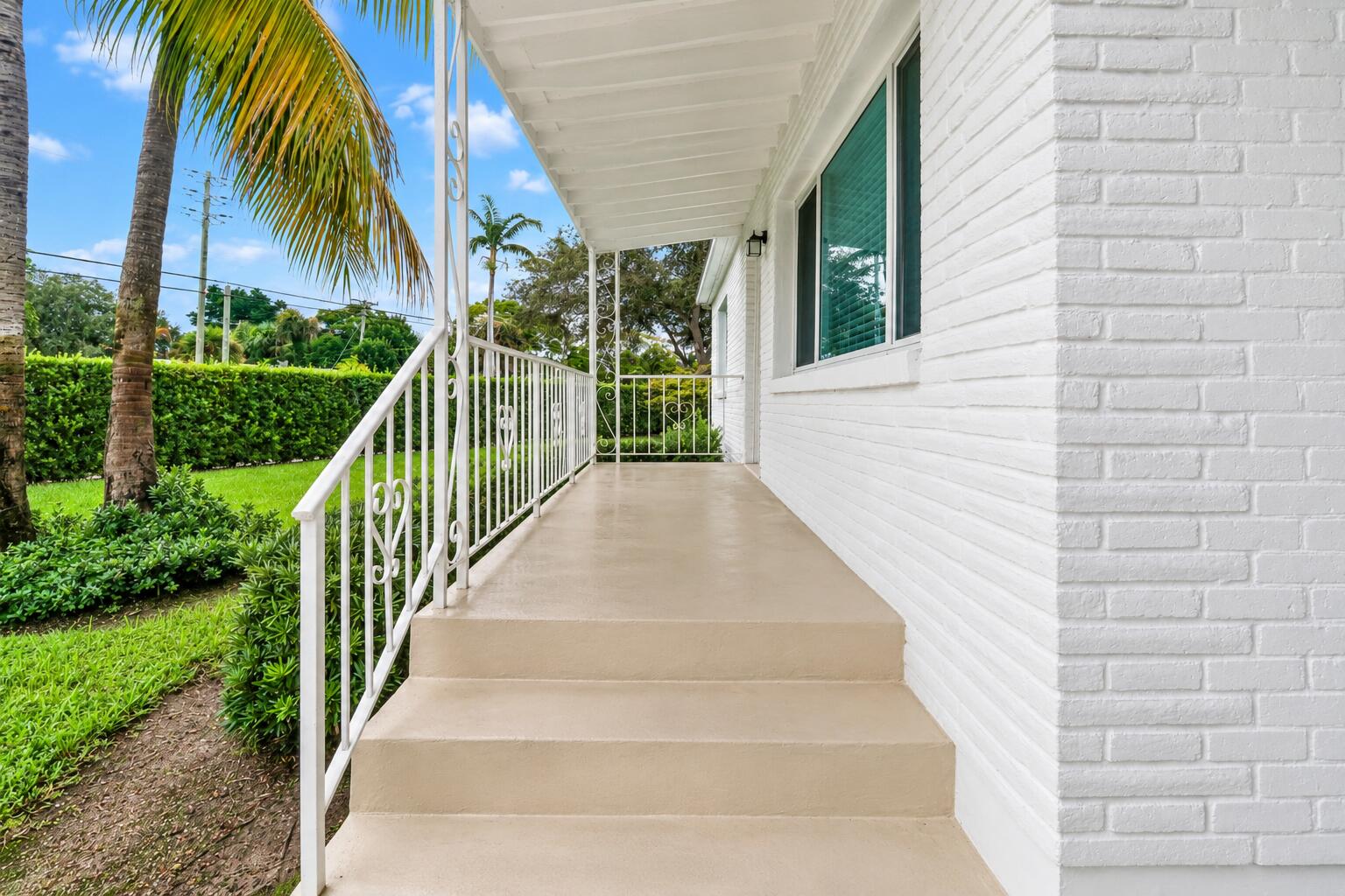 2516 Lorraine Court