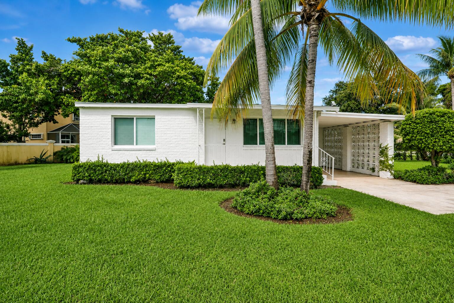 2516 Lorraine Court
