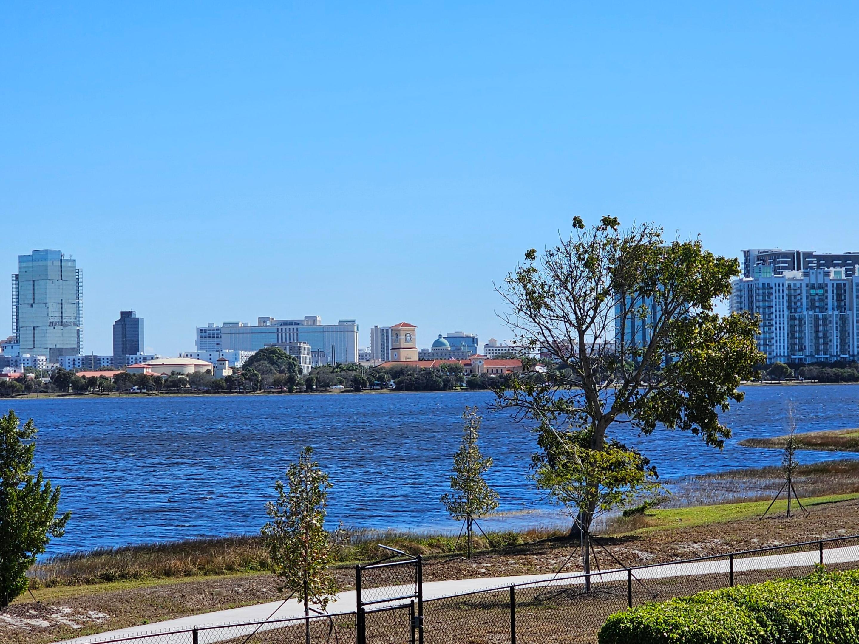 BREAKWATERS OF THE PALM BEACHES CONDO - Residential Lease