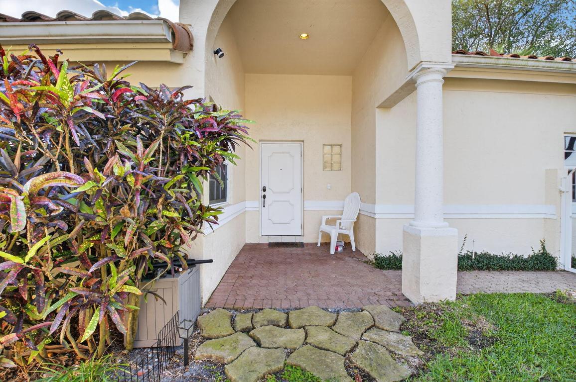 LA CASA 1 - Residential