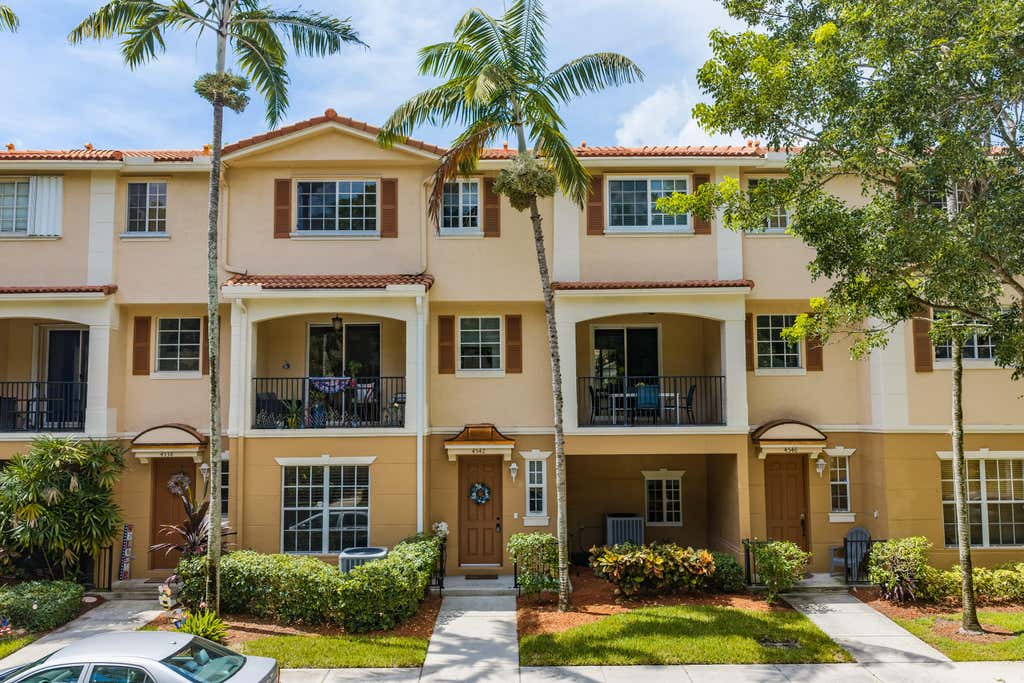 Photo of 4542 Danson Way, Delray Beach, FL 33445 (MLS # B26056950)
