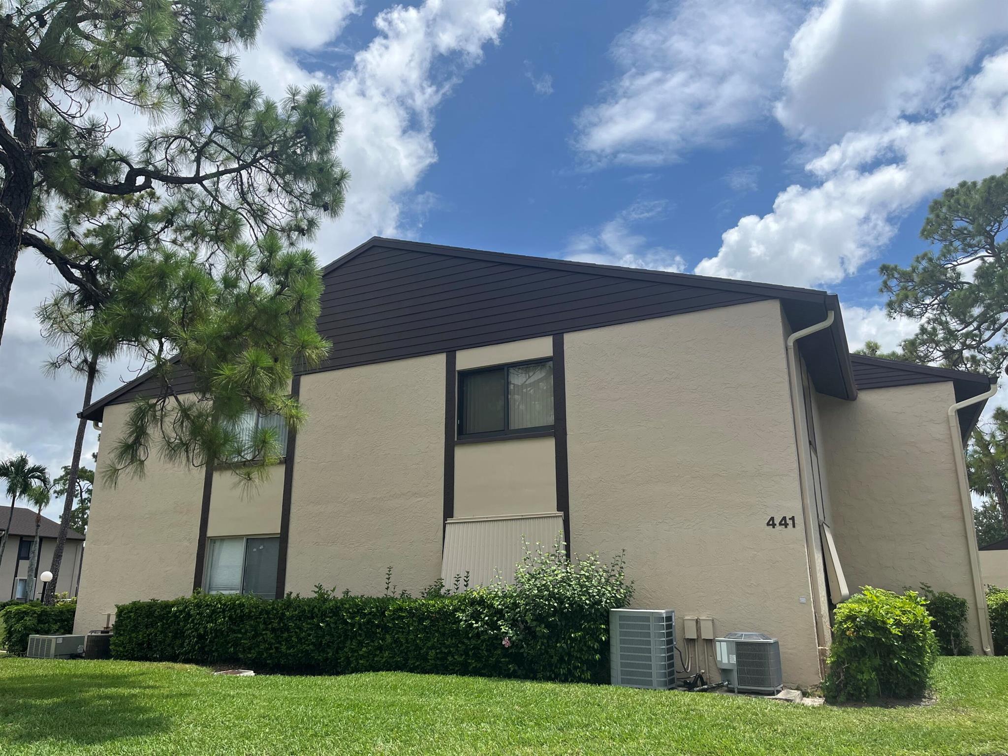 Pine Ridge IV - Residential