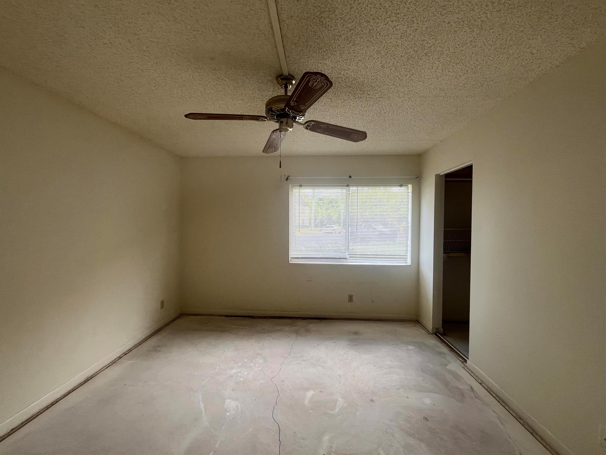 Pine Ridge IV - Residential