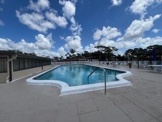 Pine Ridge IV - Residential