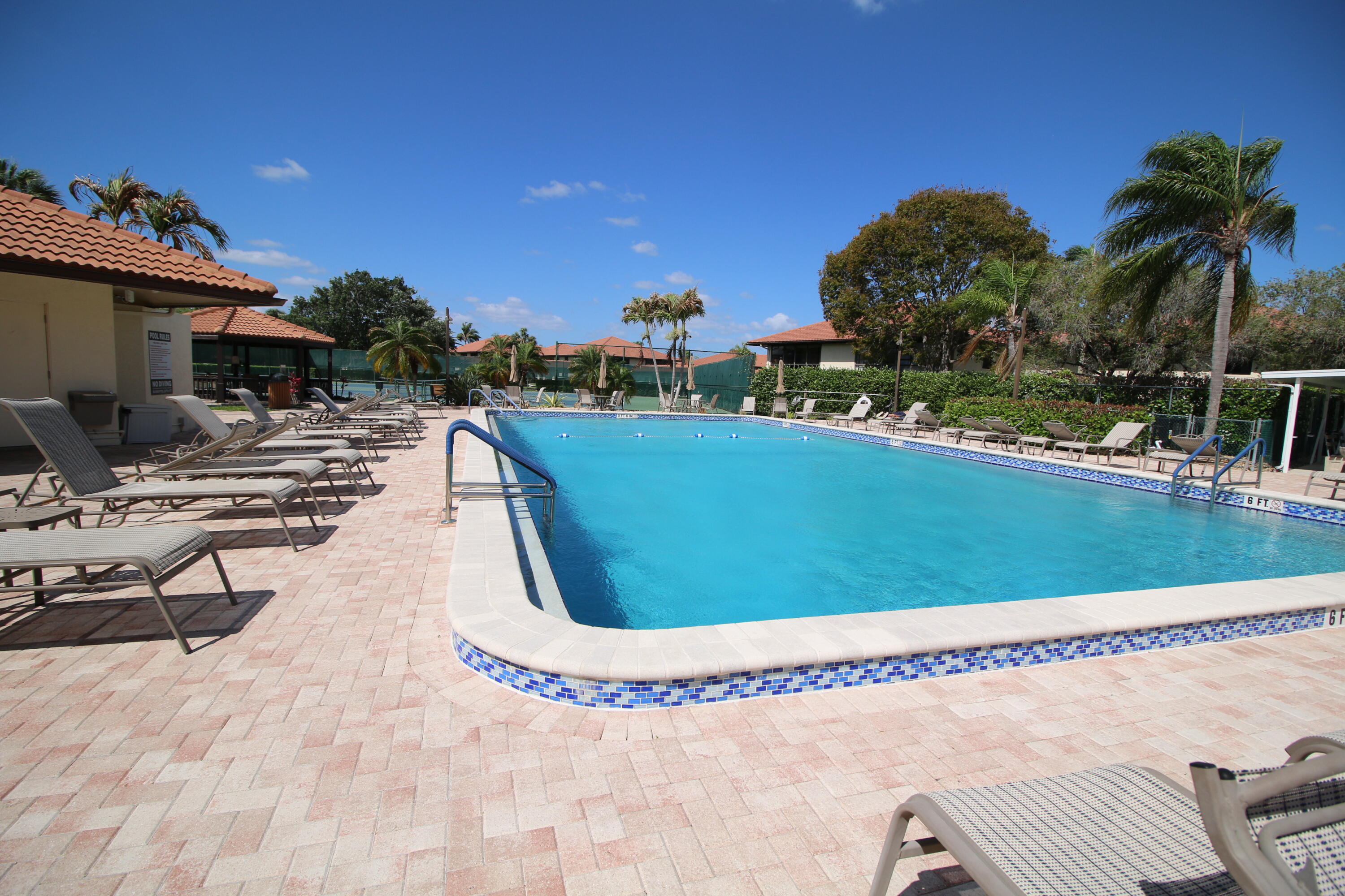 SOUTH RIVER VILLAGE CONDO - Residential