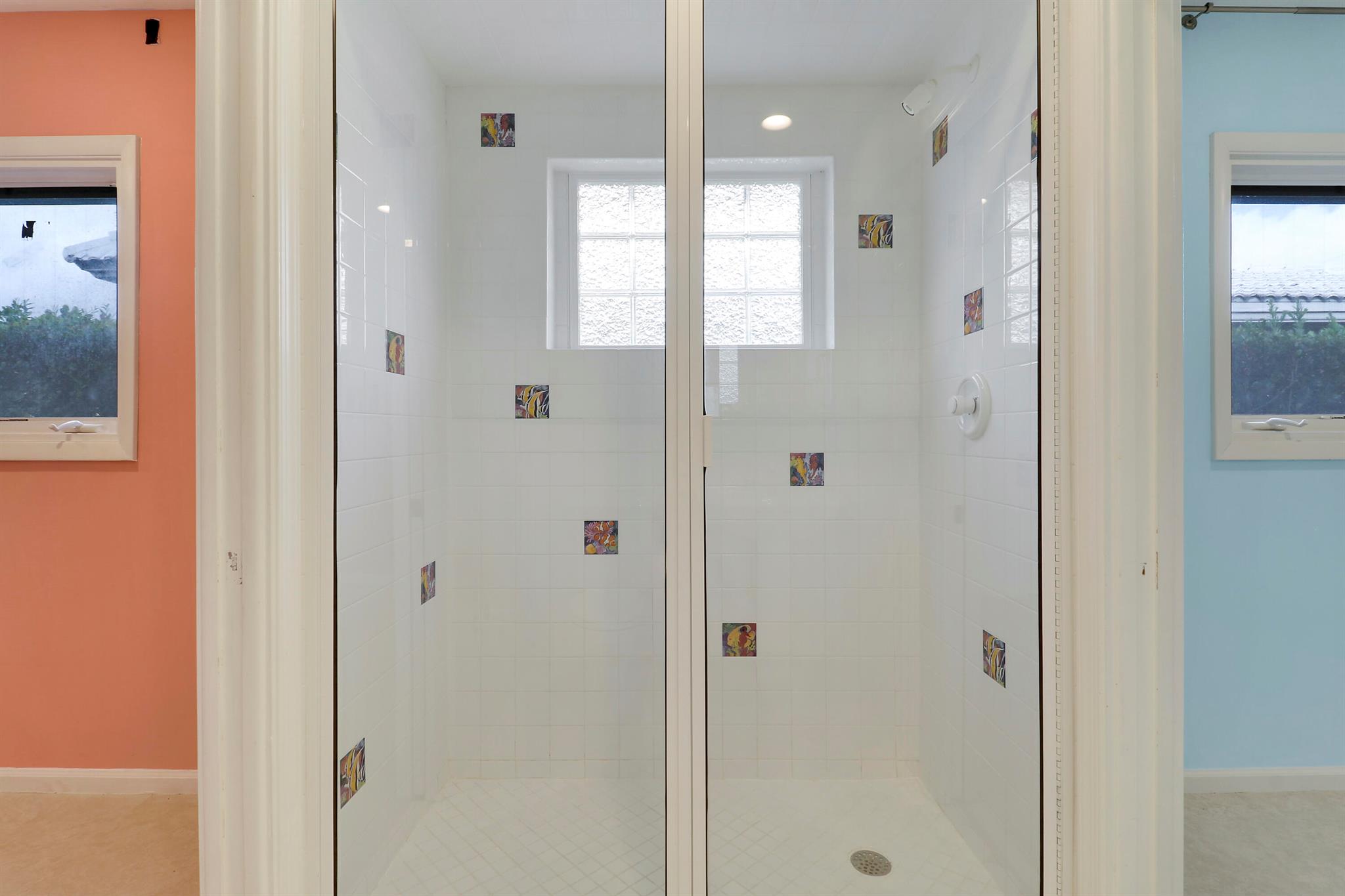 CORAL RIDGE COUNTRY CLUB - Residential