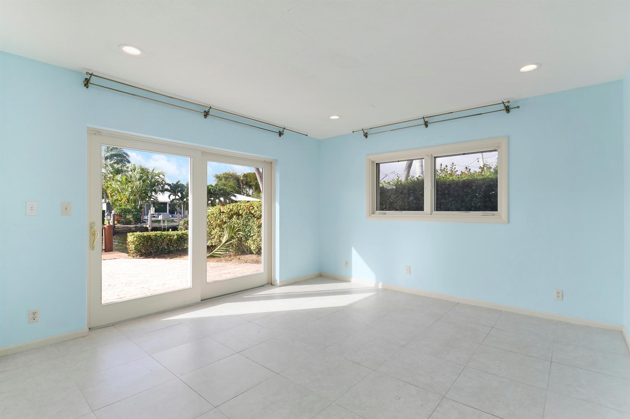 CORAL RIDGE COUNTRY CLUB - Residential