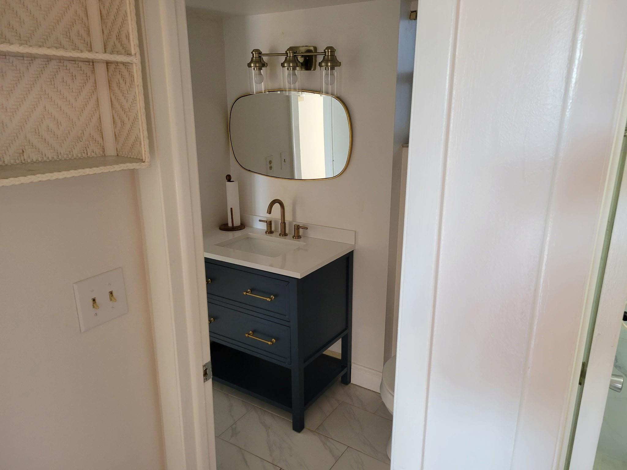 COLONY POINT 5 CONDO - Residential