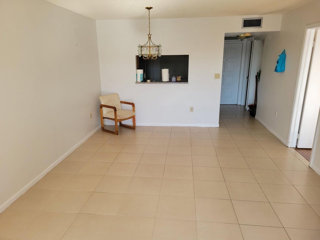 Photo of 1001 Colony Point Circle #305, Pembroke Pines, FL 33026 (MLS # F10554950)