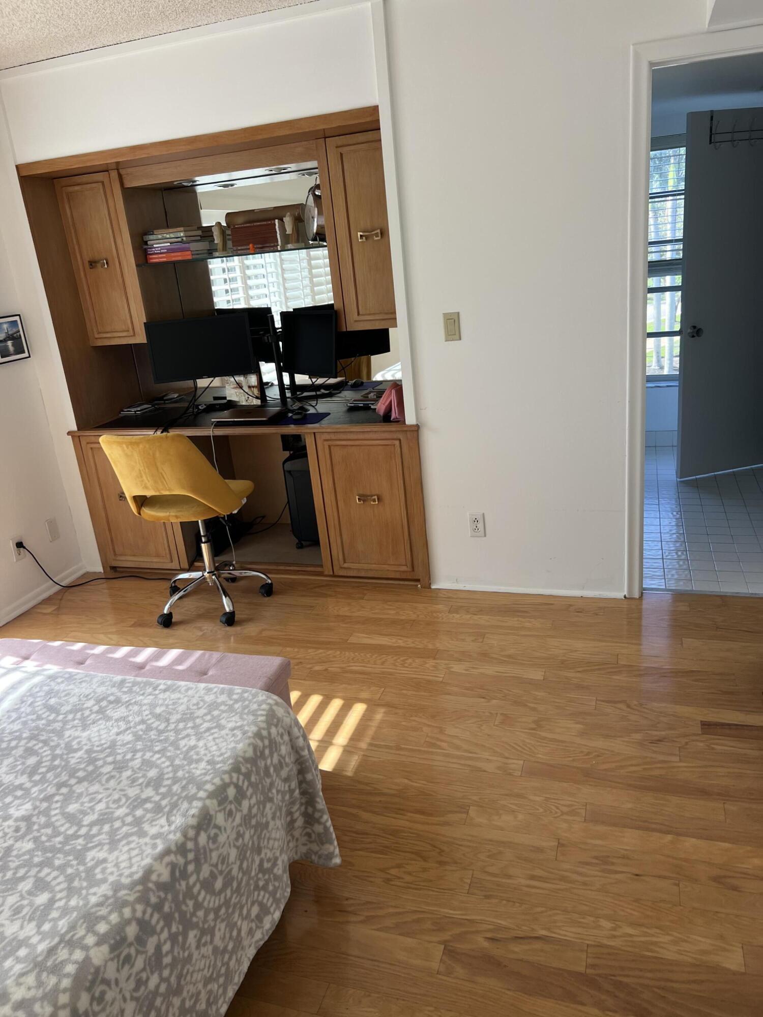 BOCA GROVE - Residential