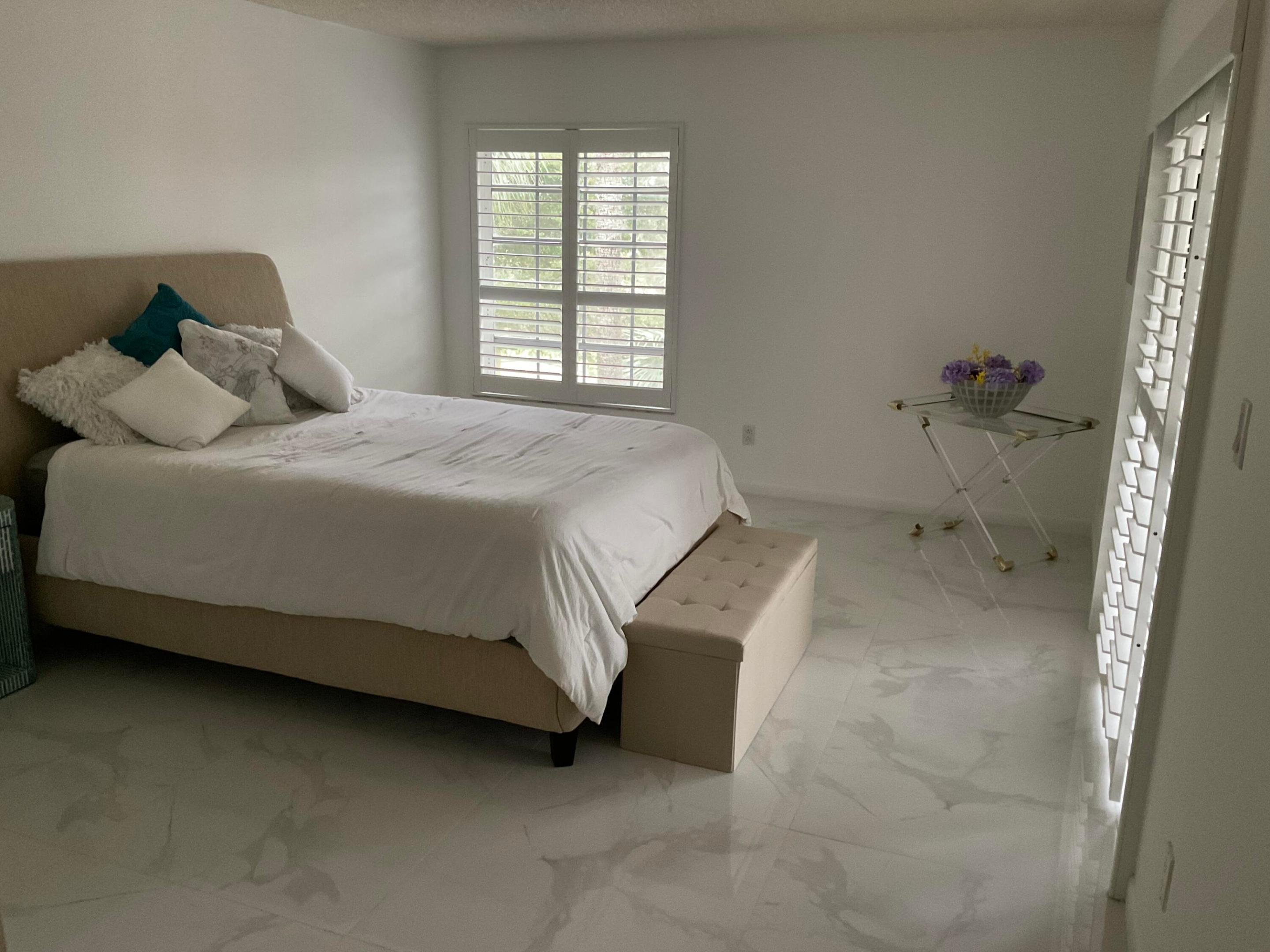 BOCA GROVE - Residential