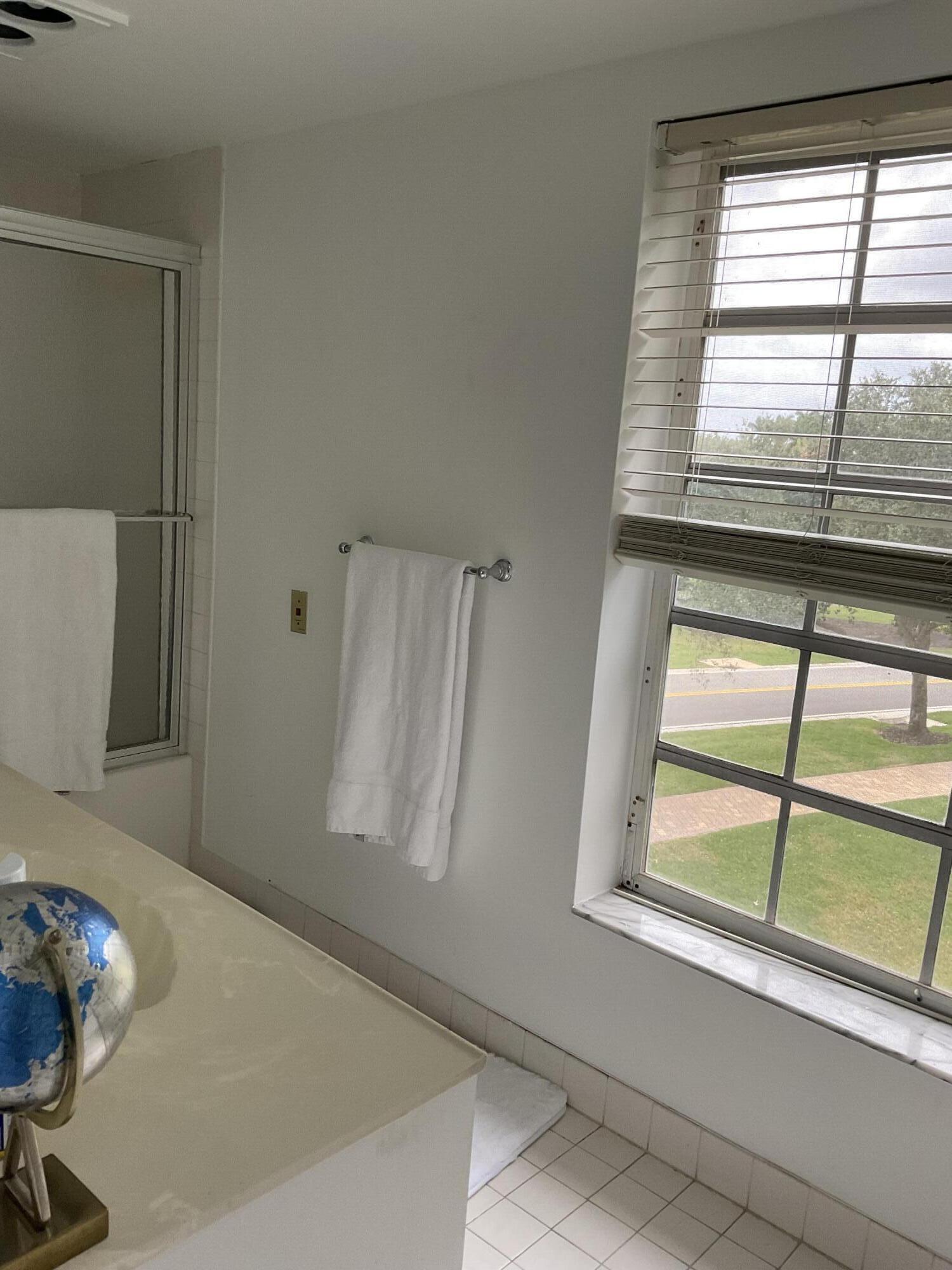 BOCA GROVE - Residential