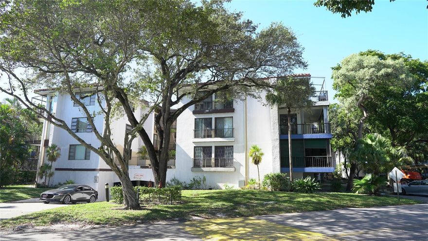 Move-in ready and beautifully maintained! This spacious 2nd-floor corner unit features a split floor plan with laminate flooring throughout. The kitchen features stainless steel appliances, ample cabinet space, and granite countertops. The primary bedroom is generously sized with ample closet space and double sinks. The second bedroom is ideal for guests, a home office, or a personal gym. Enjoy the large screened balcony, indoor assigned parking, private storage unit, and easy access to the common laundry area. Great location close to shopping, dining, and major highways. Perfect for a first-time homebuyer or anyone seeking low-maintenance living. Association requires a 675 credit score and $55K income. ESA pets only with proper documentation. Schedule your showing today!