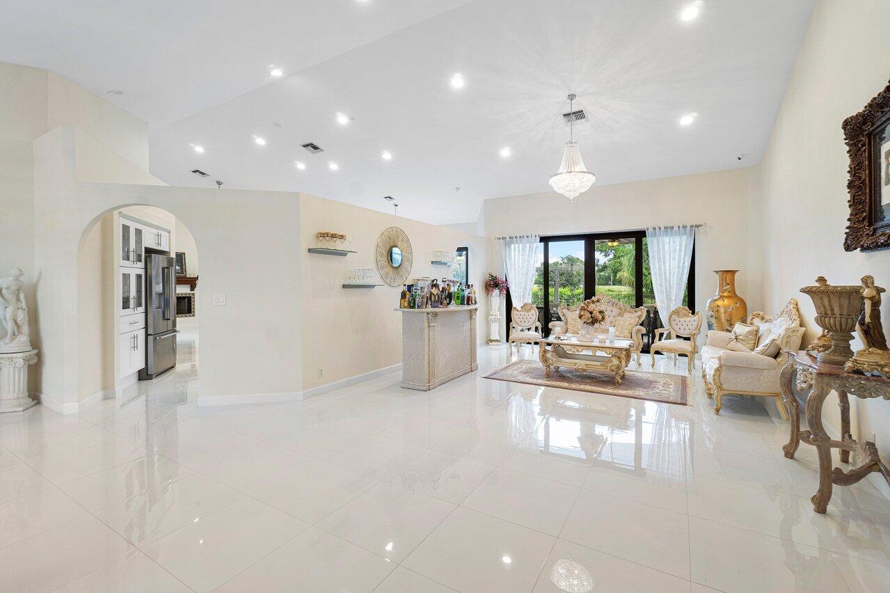 CYPRESS CREEK - Residential