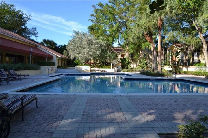 NAPOLI GARDENS AT CORAL SPRINGS - Residential