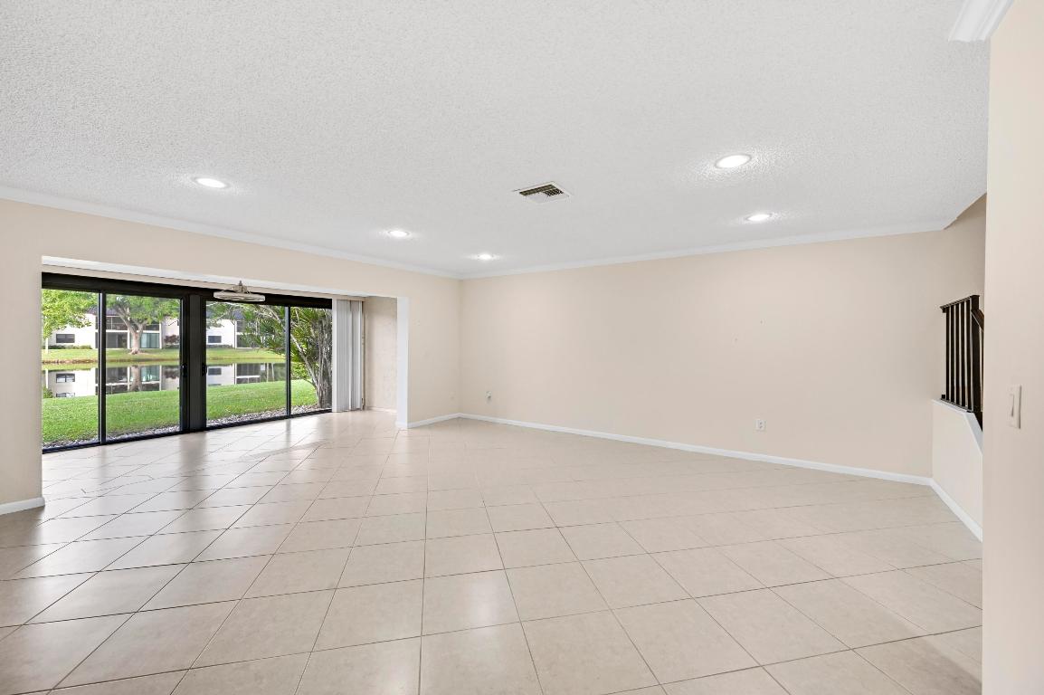 GLADES OF BOCA LAGO CONDO - Residential