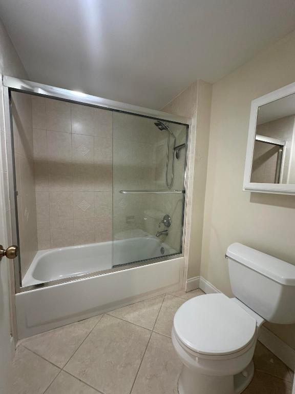 GLADES OF BOCA LAGO CONDO - Residential