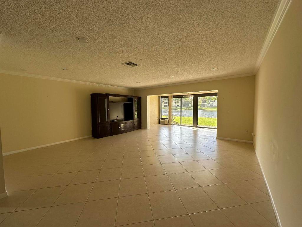 GLADES OF BOCA LAGO CONDO - Residential