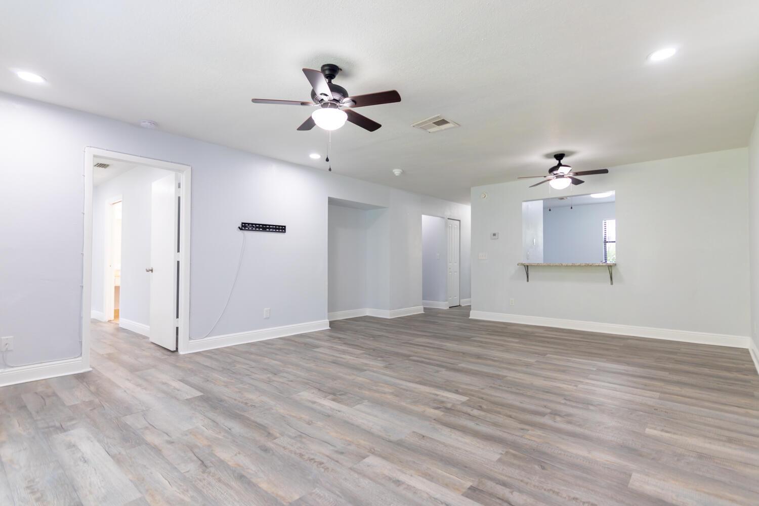 TRAILS AT ROYAL PALM BEACH CONDO - Residential